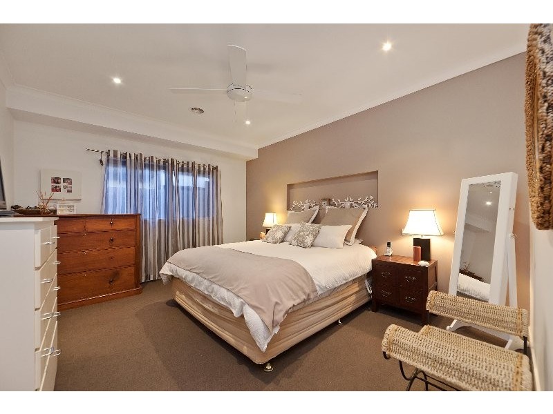 31 Harrap Rd, Mount Martha VIC 3934