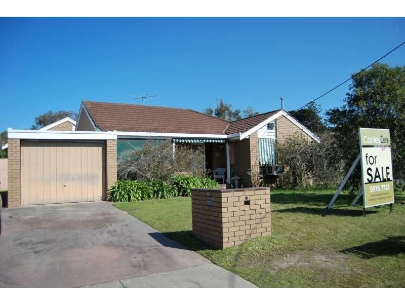 3/11-13 Johns Rd, Mornington VIC 3931