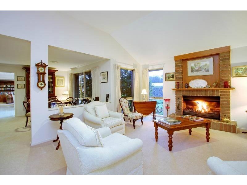 6 Billabong Close, Mornington VIC 3931