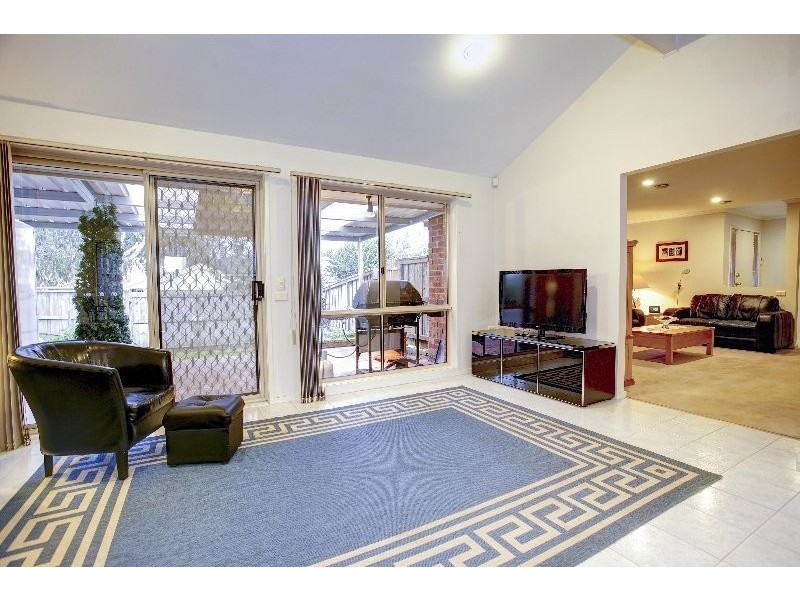 15 Parry Court, Mornington VIC 3931