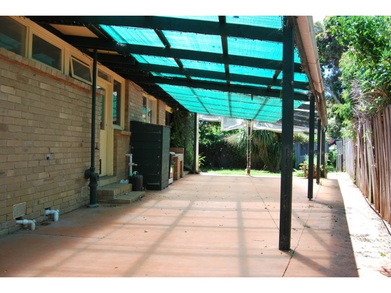 25 Van Ness Avenue, Mornington VIC 3931