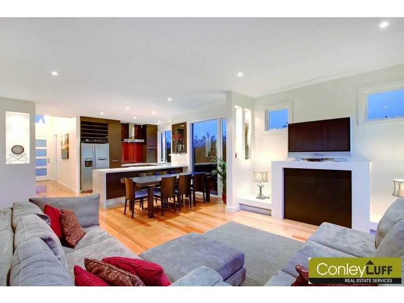 11 Ruby Cove, Mornington VIC 3931