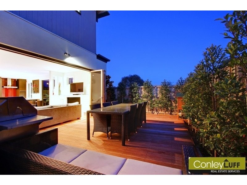 11 Ruby Cove, Mornington VIC 3931