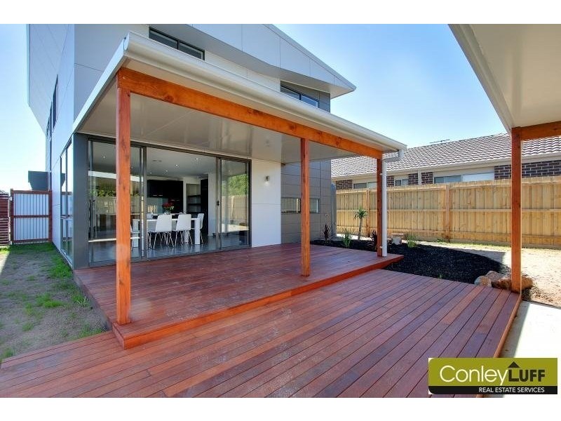 13 Ruby Cove, Mornington VIC 3931