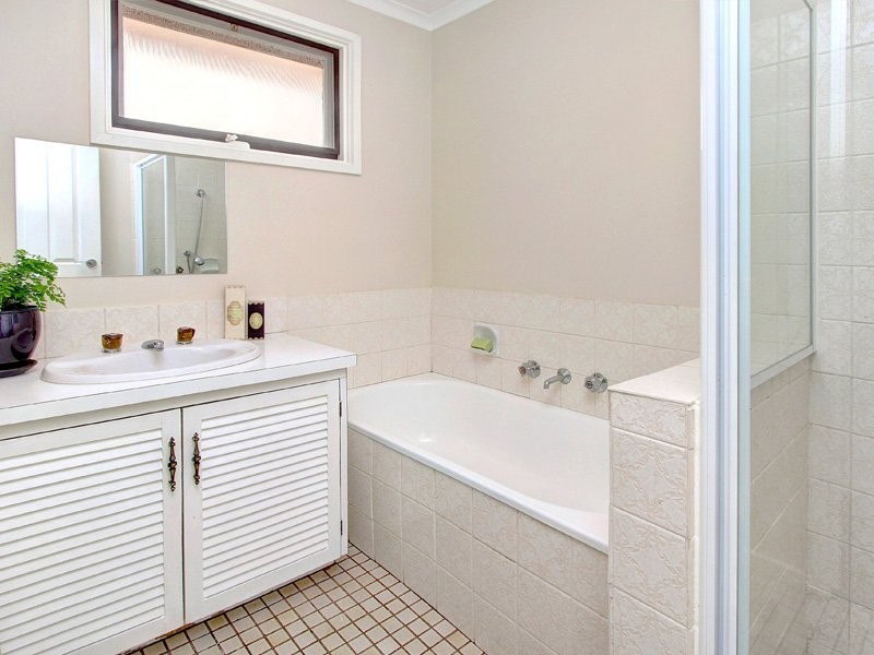 30 Pender Avenue, Mornington VIC 3931