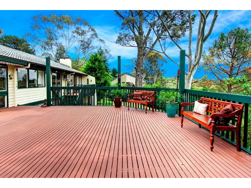 8 Mackeith Court, Mount Eliza VIC 3930