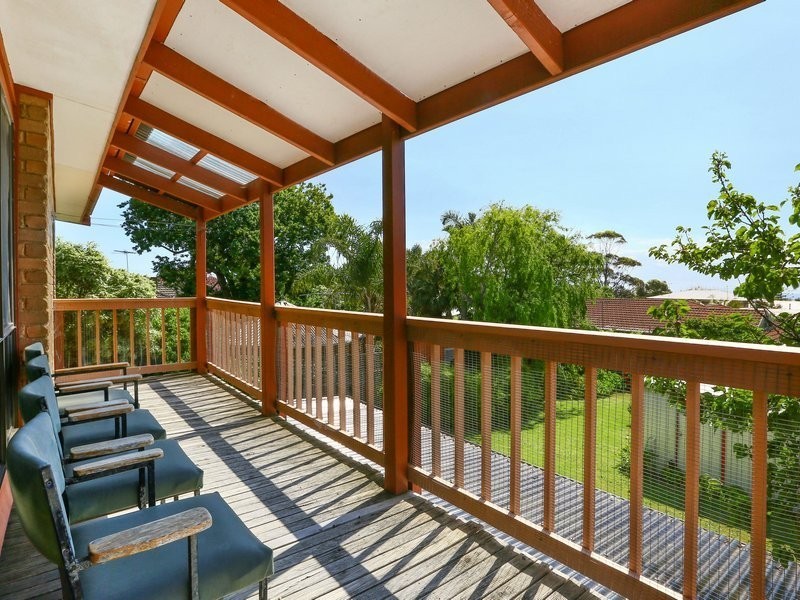 22 Nunns Rd, Mornington VIC 3931