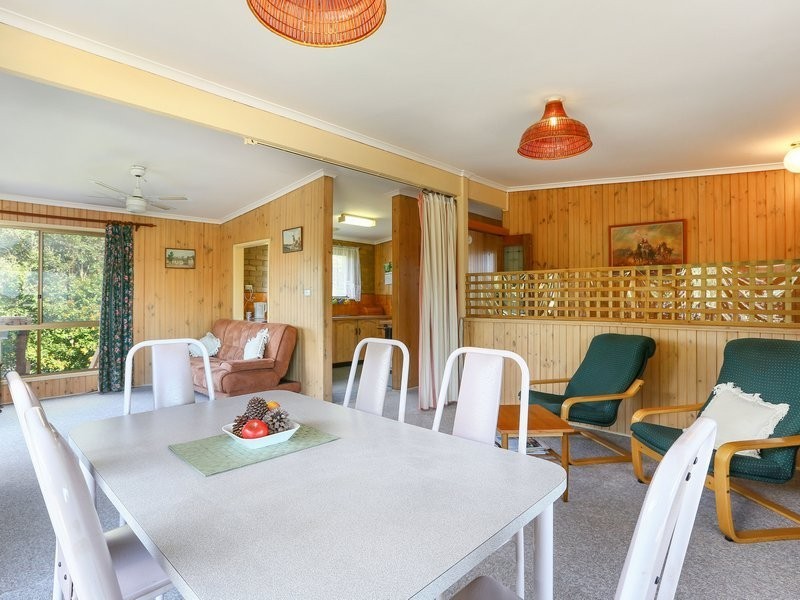 22 Nunns Rd, Mornington VIC 3931