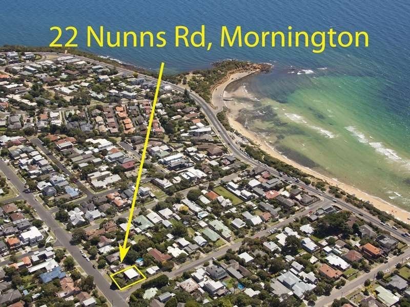 22 Nunns Rd, Mornington VIC 3931