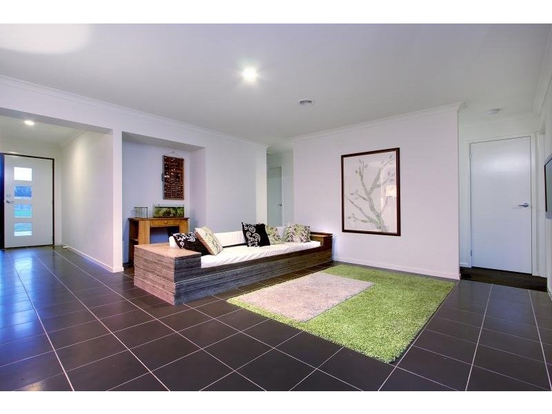 21 Emarald Close, Mornington VIC 3931