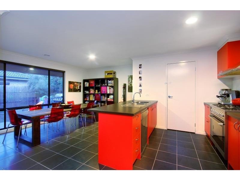 21 Emarald Close, Mornington VIC 3931