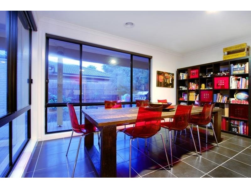 21 Emarald Close, Mornington VIC 3931