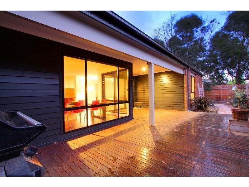 21 Emarald Close, Mornington VIC 3931