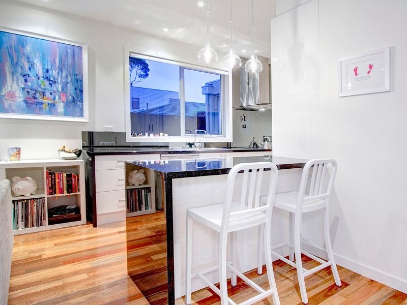 2/43 Spray Street, Mornington VIC 3931