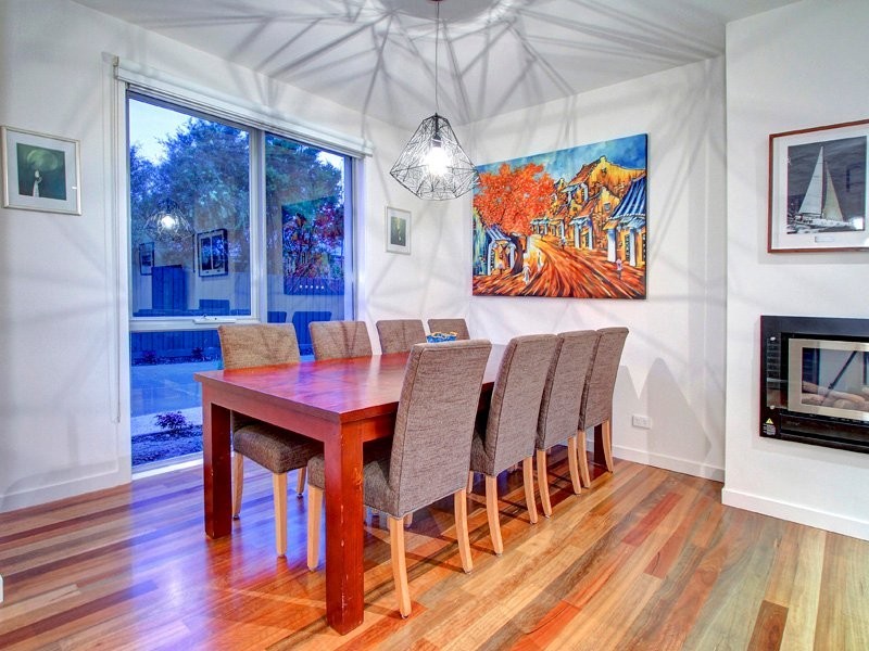 2/43 Spray Street, Mornington VIC 3931