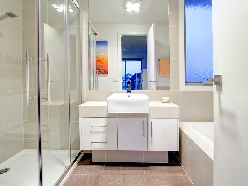 2/43 Spray Street, Mornington VIC 3931