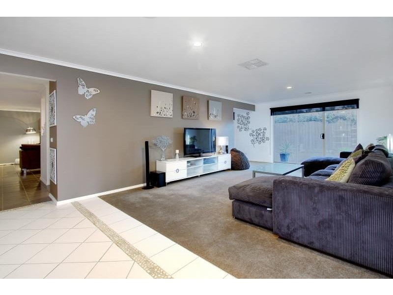 21 Lynn Close, Mornington VIC 3931