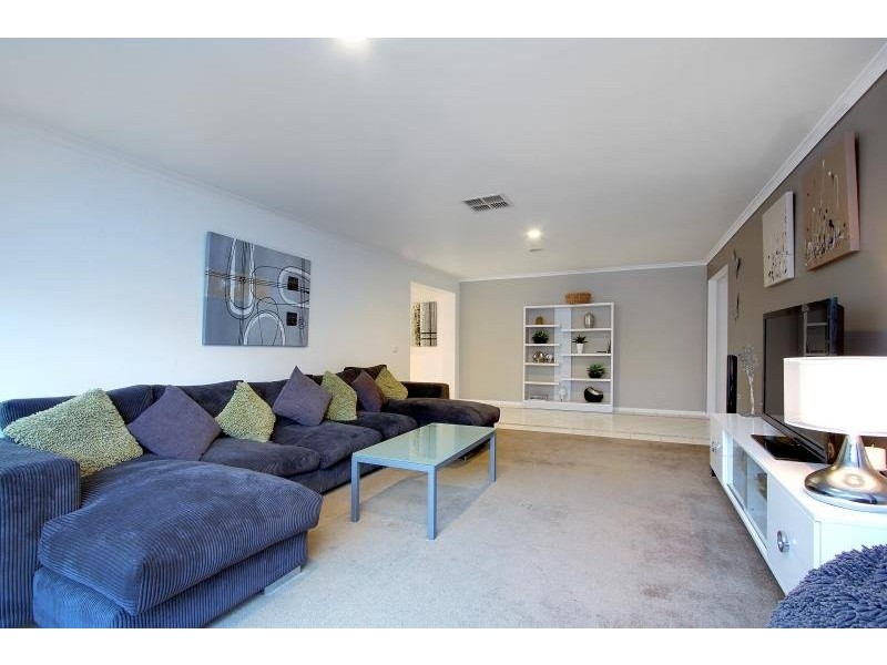 21 Lynn Close, Mornington VIC 3931