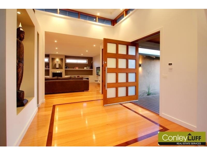 34 Ben Drive, Mornington VIC 3931