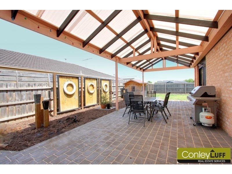 13 Jenner Close, Mornington VIC 3931