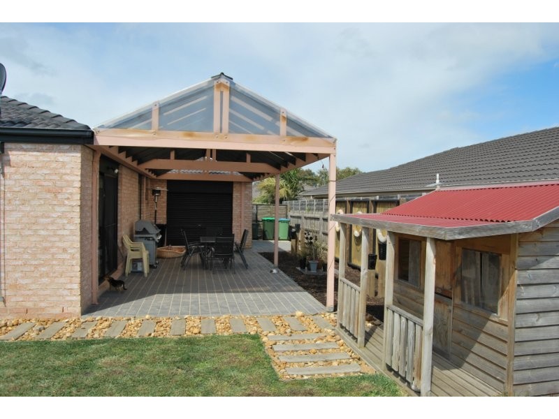 13 Jenner Close, Mornington VIC 3931