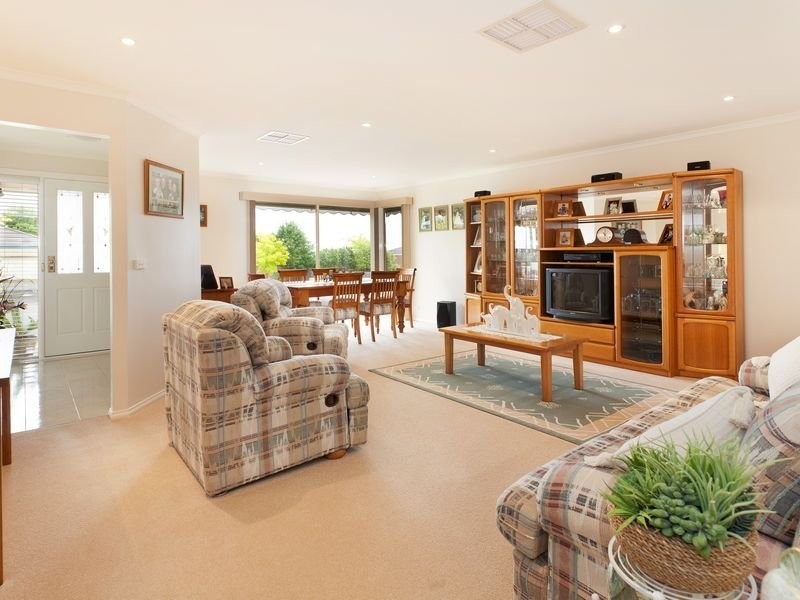 61 Maxwell Street, Mornington VIC 3931