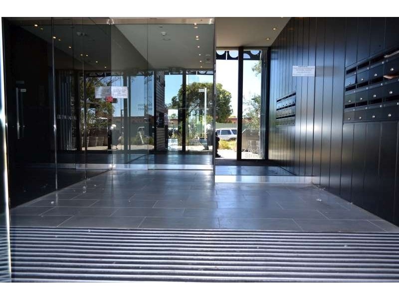 201/22 Main Street, Mornington VIC 3931