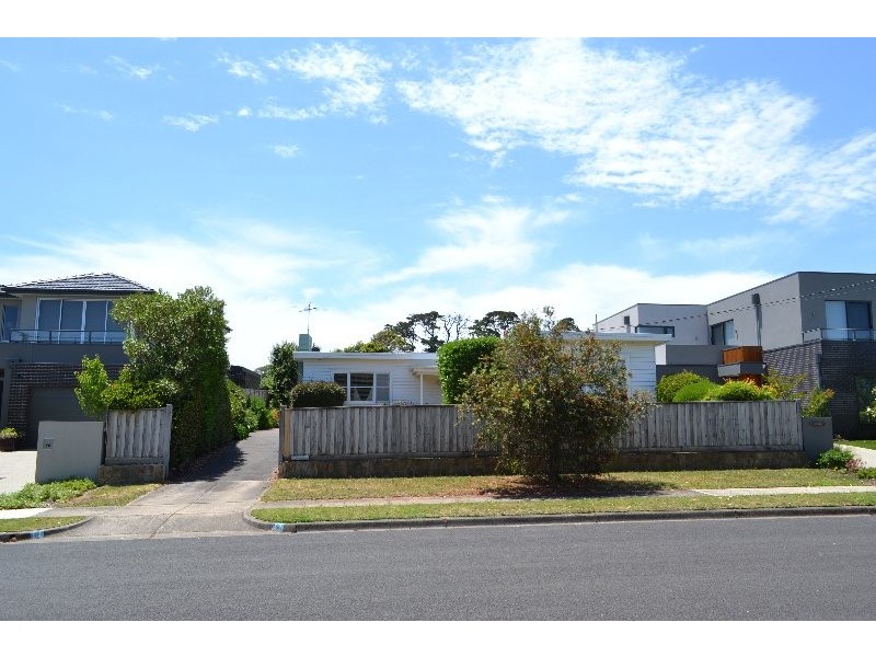 11 Naples Street, Mornington VIC 3931