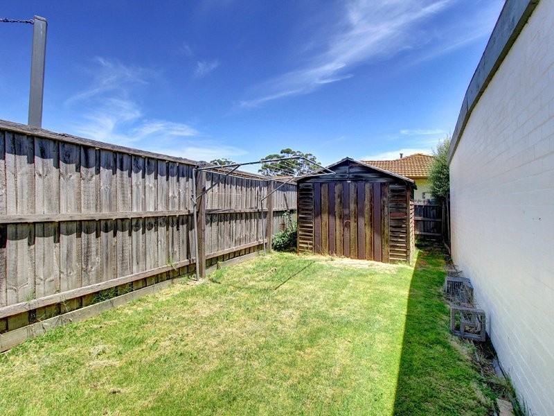 1/14-16 Fleet Street, Mornington VIC 3931