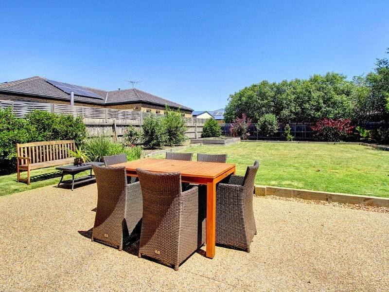 3 Samantha Drive, Mornington VIC 3931