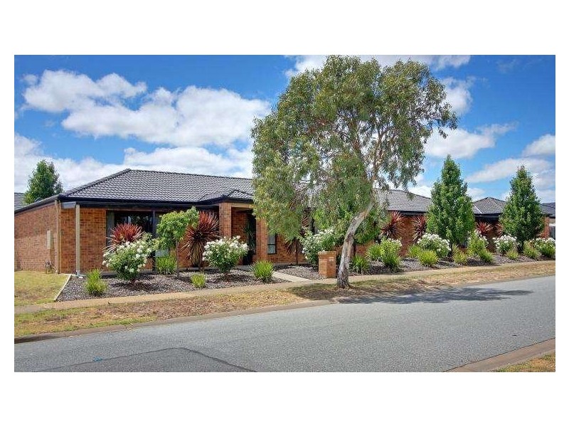 22 Eden Park Drive, Mornington VIC 3931