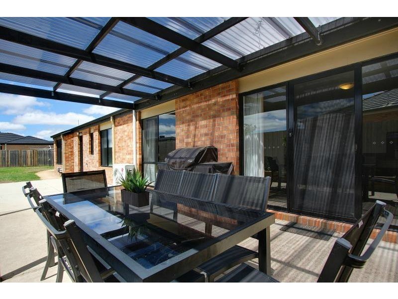 22 Eden Park Drive, Mornington VIC 3931