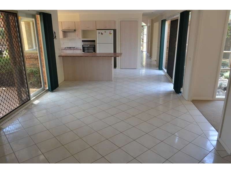 7 Mondana Way, Mount Martha VIC 3934