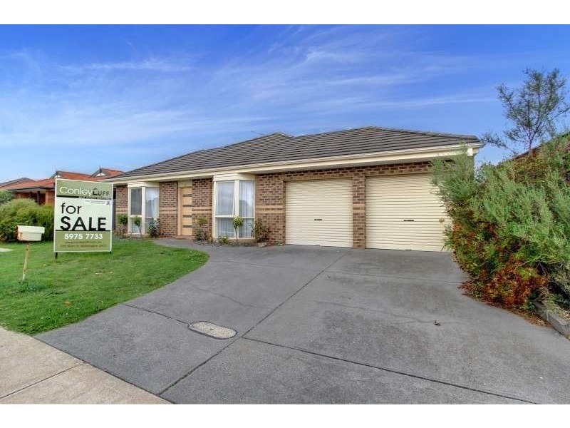 2 Moonah Way, Mount Martha VIC 3934