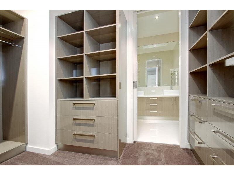 30 King Georges Ave, Mornington VIC 3931