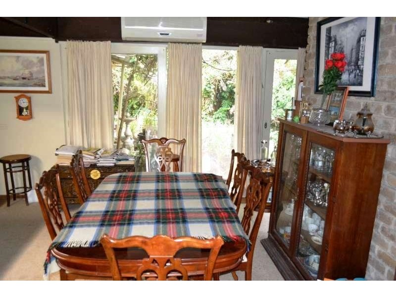 1291 Nepean Hwy( Cnr. Gannet St.), Mount Eliza VIC 3930