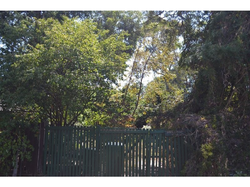 1291 Nepean Hwy( Cnr. Gannet St.), Mount Eliza VIC 3930