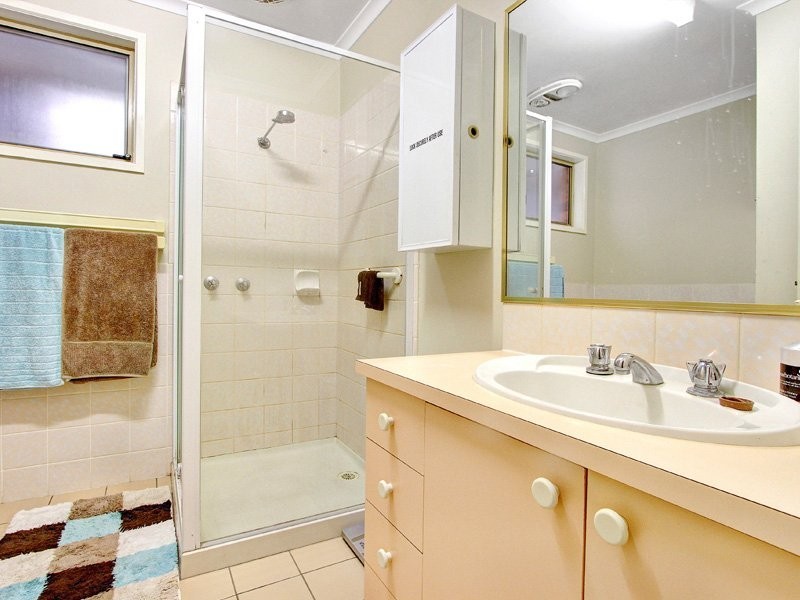 12 One Chain Road, Somerville VIC 3912