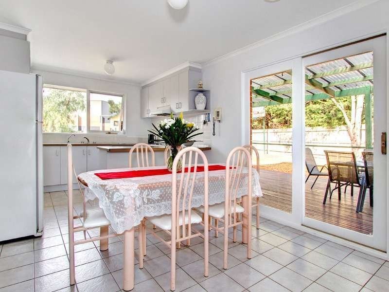 12 Boormanii Drive, Mornington VIC 3931