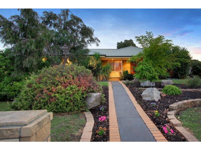 6 Anita Court, Mount Martha VIC 3934