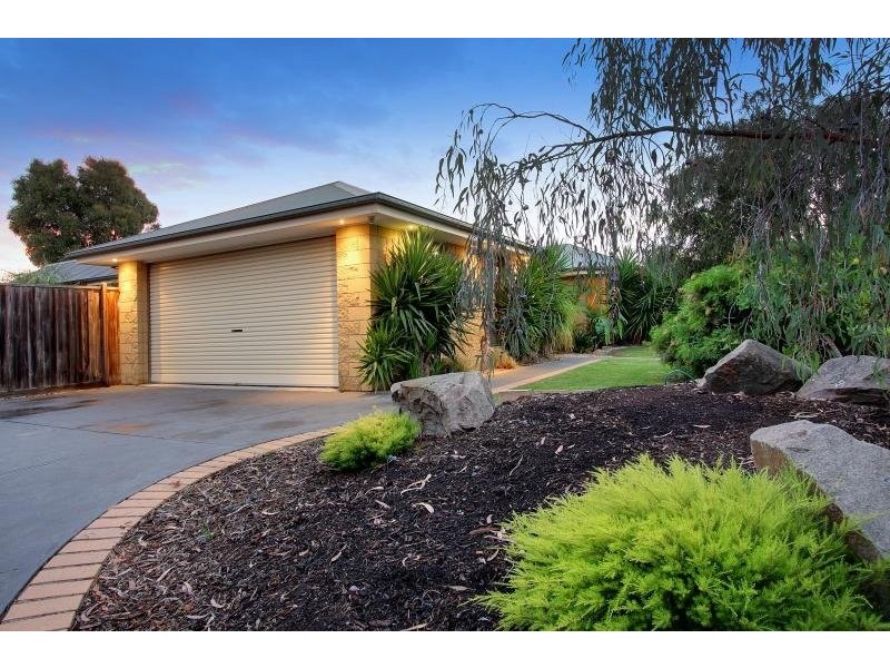 6 Anita Court, Mount Martha VIC 3934