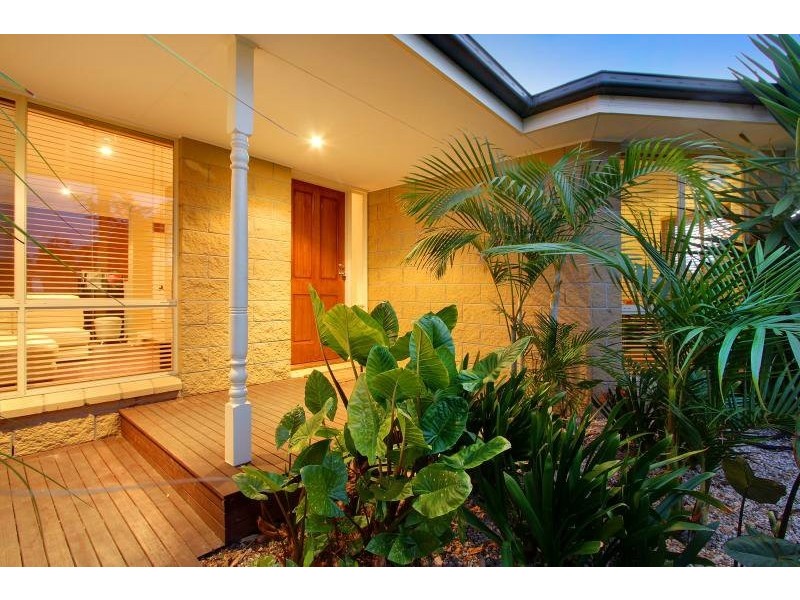 6 Anita Court, Mount Martha VIC 3934