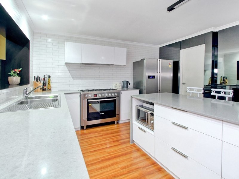 36 Amberley Dve, Mount Martha VIC 3934