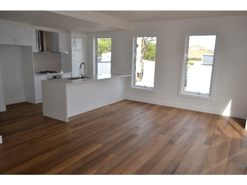 1-3/9 Venice Street, Mornington VIC 3931