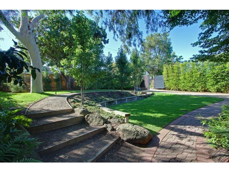 15 Morven Street, Mornington VIC 3931