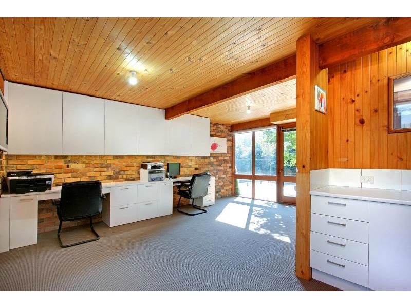 15 Morven Street, Mornington VIC 3931