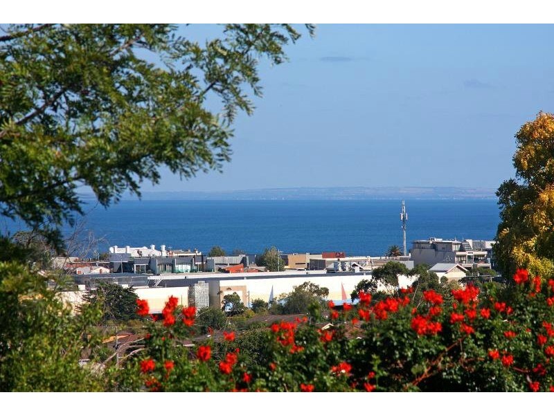 15 Morven Street, Mornington VIC 3931