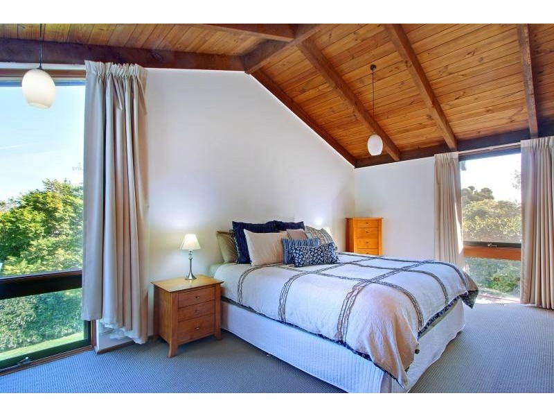 15 Morven Street, Mornington VIC 3931