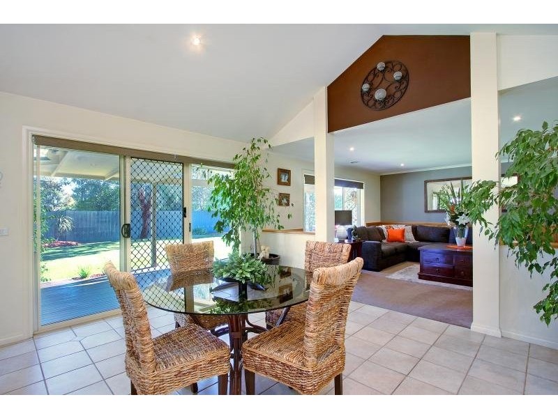 6 Chateaux Close, Mount Martha VIC 3934