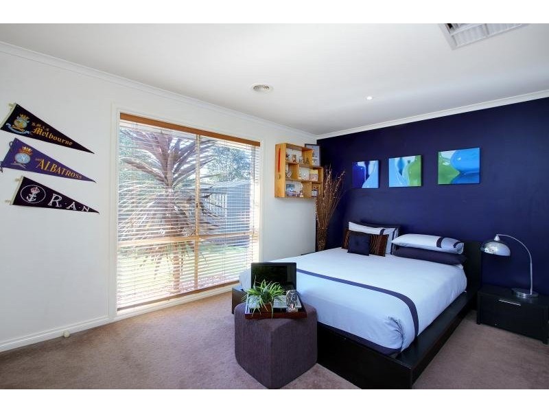 6 Chateaux Close, Mount Martha VIC 3934